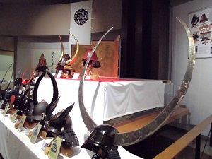 �Զ�����˻���������Ÿ���ϥ��پ������