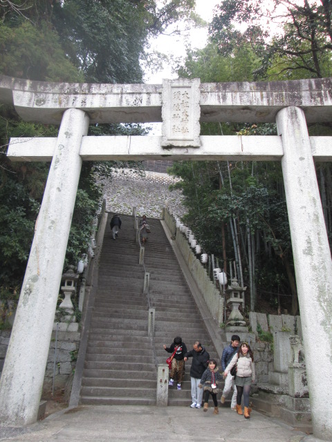 ���ͤϱ󤤡�����